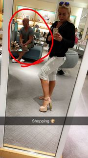 Amanda Saccomanno feet photo thumbnail