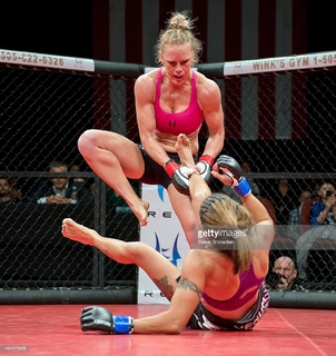 Holly Holm feet photo thumbnail