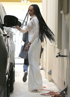 Mel B feet photo thumbnail