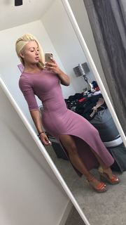 Amanda Saccomanno feet photo thumbnail