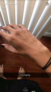 Gabbie Hanna feet photo thumbnail