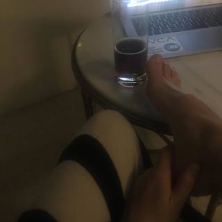 Riley Keough feet photo thumbnail
