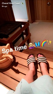 Chanel West Coast feet photo thumbnail