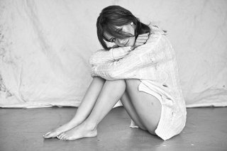 Camila Cabello feet photo thumbnail