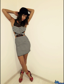 Melita Toniolo feet photo thumbnail