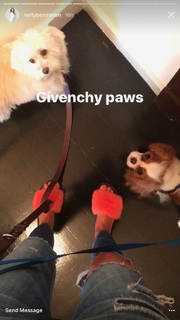 Kelly Bensimon feet photo thumbnail