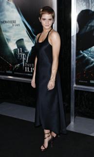 Emma Watson feet photo thumbnail