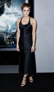 Emma Watson feet photo thumbnail