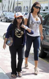 Nicole Polizzi feet photo thumbnail