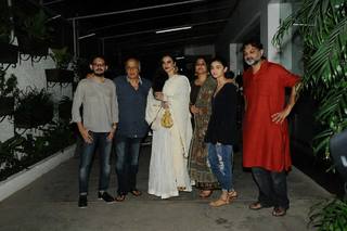 Alia Bhatt feet photo thumbnail