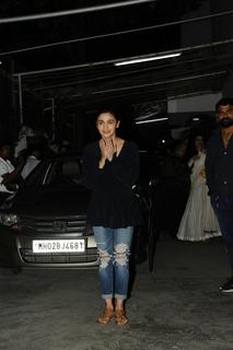 Alia Bhatt feet photo thumbnail