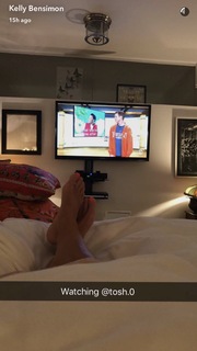 Kelly Bensimon feet photo thumbnail