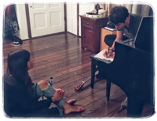 Lea Michele feet photo thumbnail
