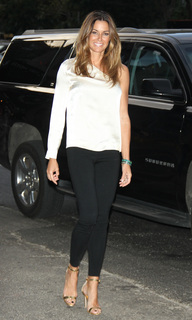 Kelly Bensimon feet photo thumbnail