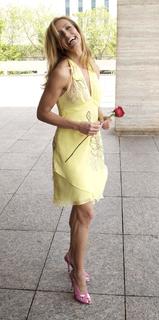 Lili Estefan feet photo thumbnail