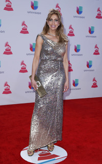 Lili Estefan feet photo thumbnail