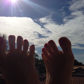 Alaine Crissiê feet photo thumbnail