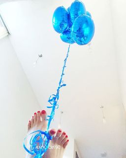 Alaine Crissiê feet photo thumbnail