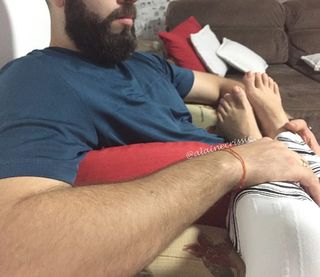 Alaine Crissiê feet photo thumbnail