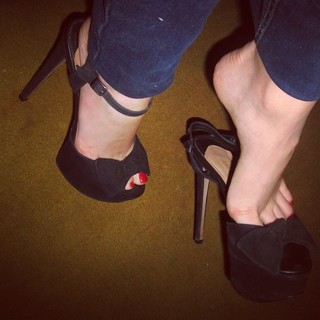 Alaine Crissiê feet photo thumbnail