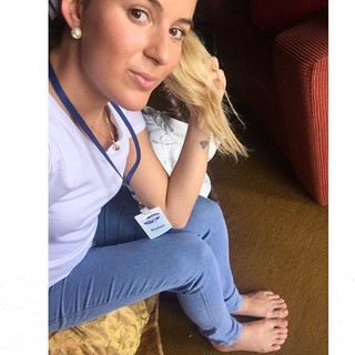 Alaine Crissiê feet photo thumbnail