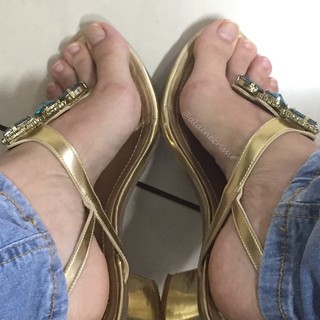 Alaine Crissiê feet photo thumbnail