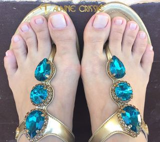 Alaine Crissiê feet photo thumbnail