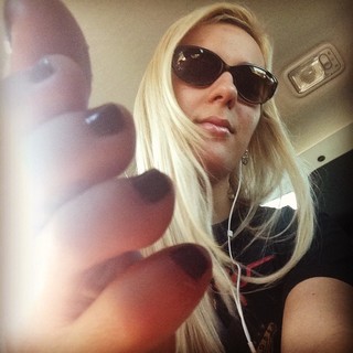 Alaine Crissiê feet photo thumbnail