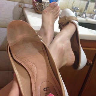 Alaine Crissiê feet photo thumbnail