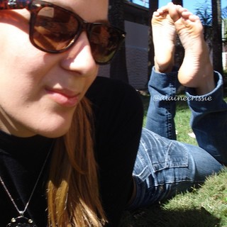 Alaine Crissiê feet photo thumbnail
