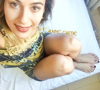 Alaine Crissiê feet photo thumbnail