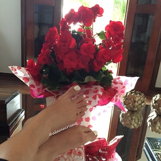 Alaine Crissiê feet photo thumbnail