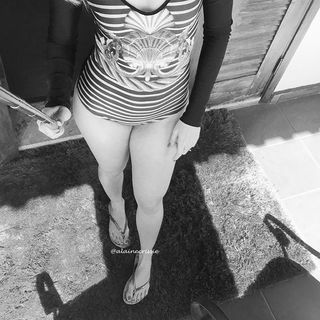 Alaine Crissiê feet photo thumbnail