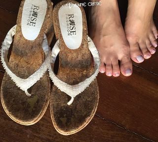 Alaine Crissiê feet photo thumbnail