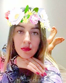 Alaine Crissiê feet photo thumbnail
