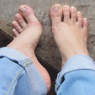 Alaine Crissiê feet photo thumbnail
