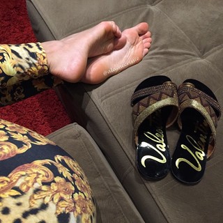 Alaine Crissiê feet photo thumbnail