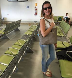 Alaine Crissiê feet photo thumbnail