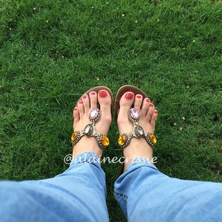 Alaine Crissiê feet photo thumbnail