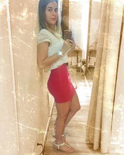 Alaine Crissiê feet photo thumbnail