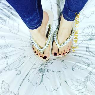 Alaine Crissiê feet photo thumbnail