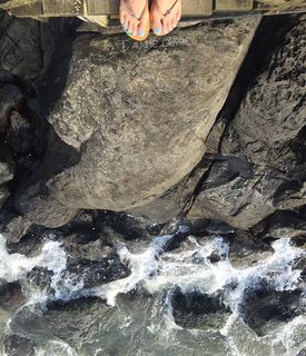 Alaine Crissiê feet photo thumbnail