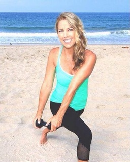Denise Austin feet photo thumbnail