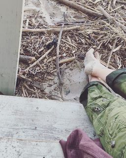 Paris Jackson feet photo thumbnail