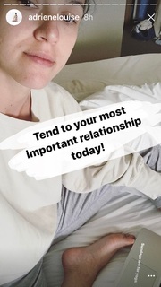 Adriene Mishler feet photo thumbnail
