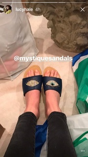 Lucy Hale feet photo thumbnail