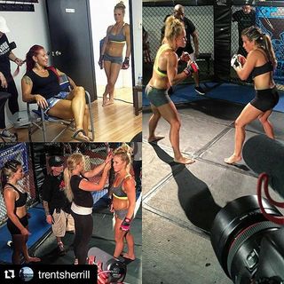 Holly Holm feet photo thumbnail