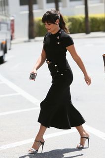 Lea Michele feet photo thumbnail