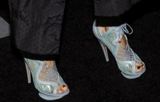 Sarah Jessica Parker feet photo thumbnail