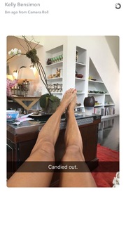 Kelly Bensimon feet photo thumbnail